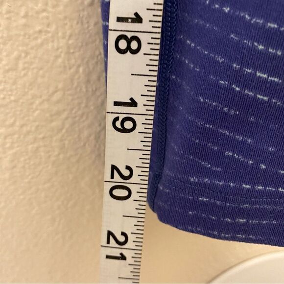 NIKE Epic Run compression Fit Womens Capri Training reflective leggings -S - Picture 11 of 12